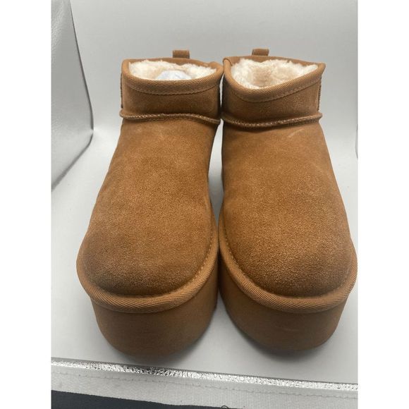 CUSHIONAIRE Women's COZY Genuine Suede pull on platform boot, Chestnut 8 - Picture 6 of 6